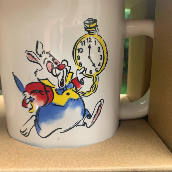 Alice in Wonderland RAE DUNN Two Mug Set - Picture 5 of 7